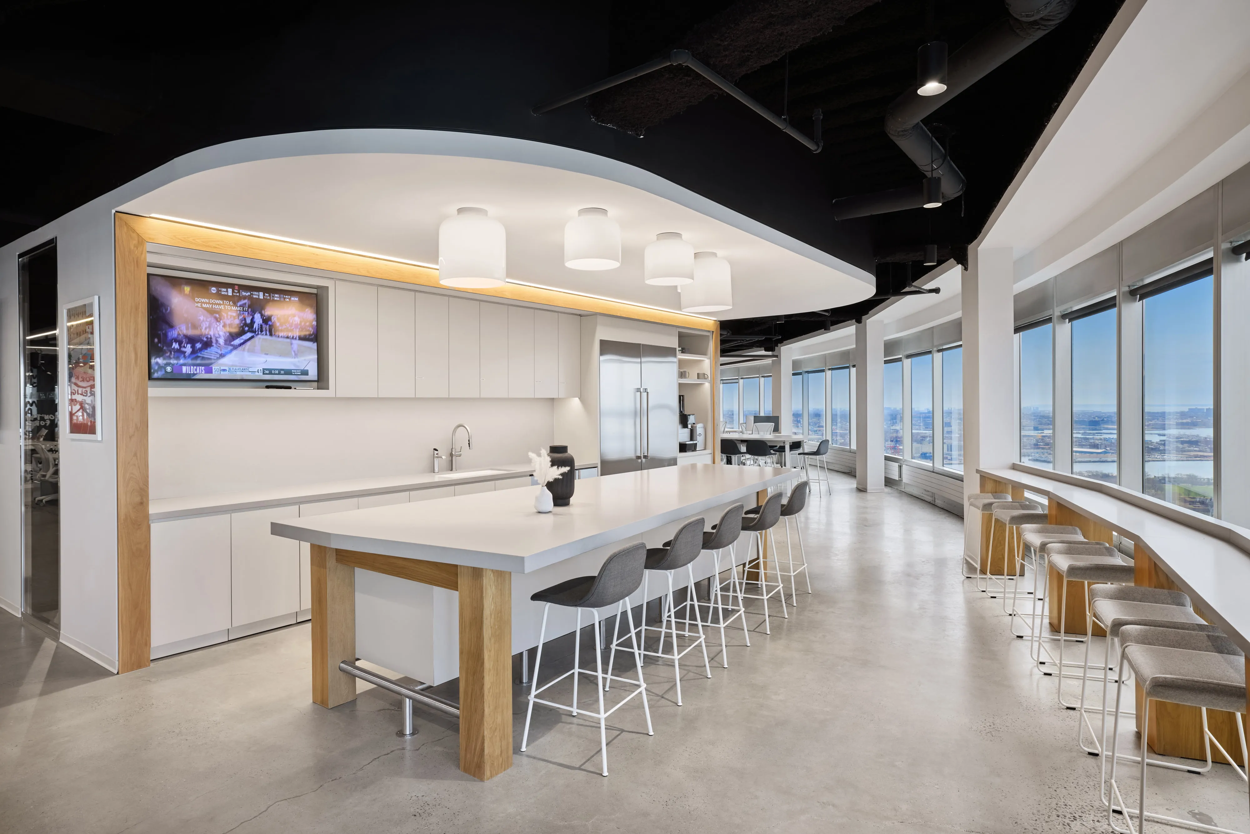 Interior shot of 17 State Street depicting the building's beautiful and functional architecture and design.